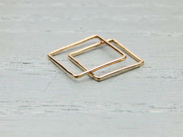 {3}Geometric Gold Filled Rings-Square