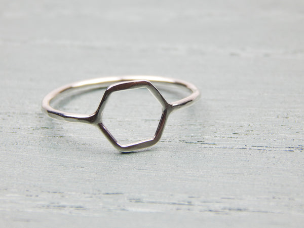 {3}Hexagon Ring